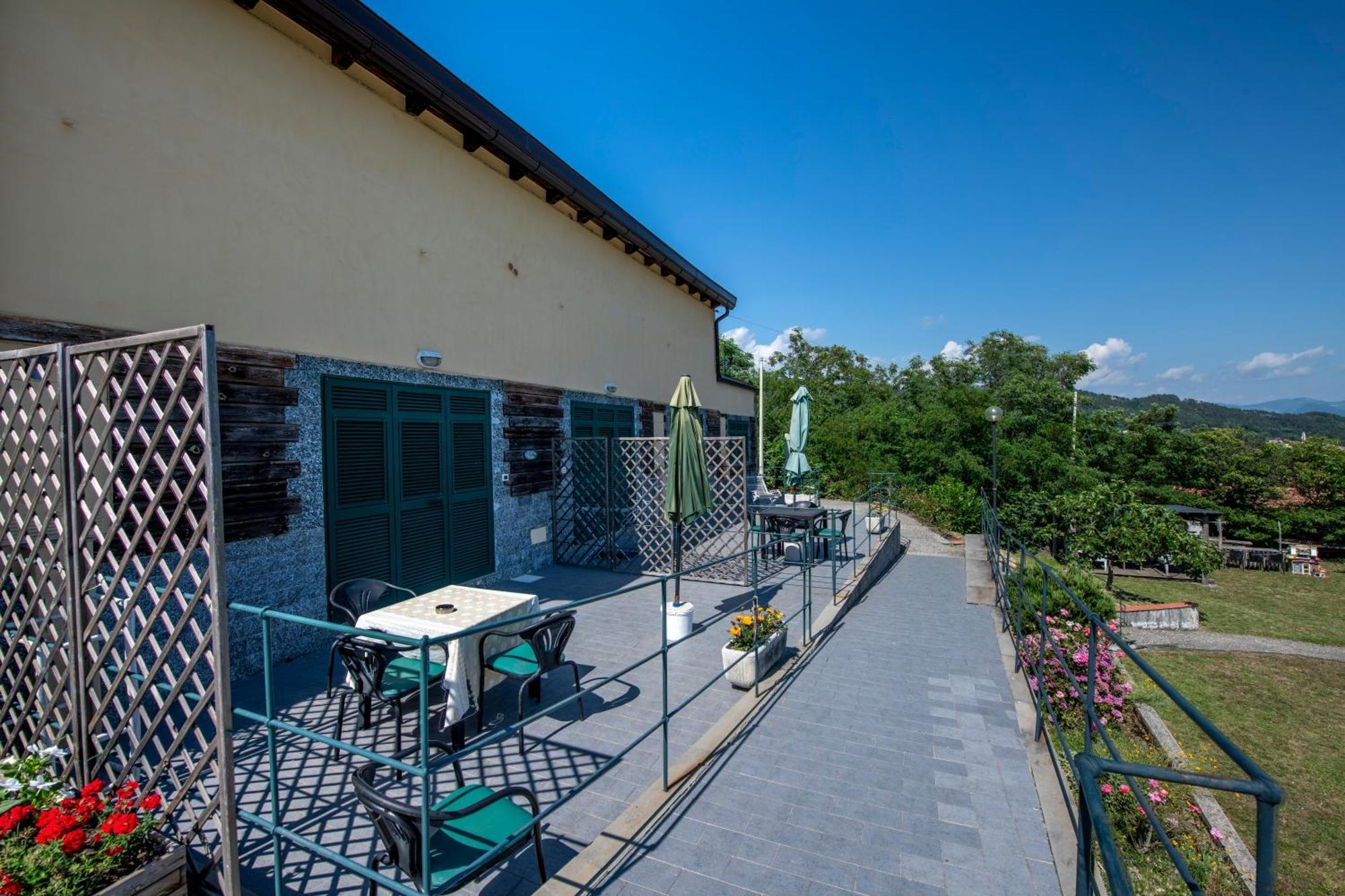 Carro 211 - Appartamento Acacia, Terrazza Giardino E Piscina מראה חיצוני תמונה